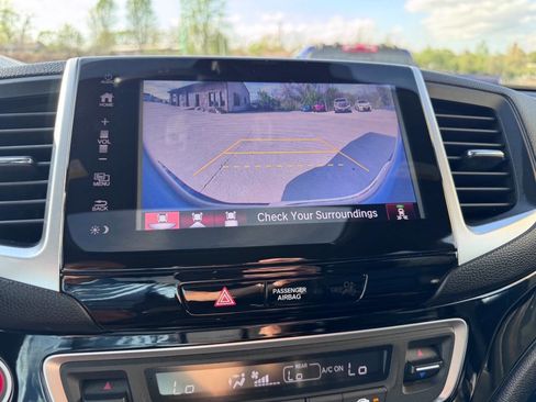 Used 2020 Honda Ridgeline Black Edition image 28