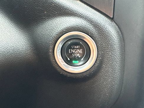 Used 2020 GMC Sierra 1500 AT4 AWD/4WD image 25