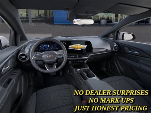 New 2026 Chevrolet Equinox EV LT image 15