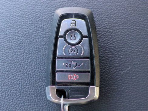 Used 2025 Ford F150 XLT w/ Equipment Group 302A MID image 29