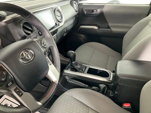 Used 2023 Toyota Tacoma SR5 image 12