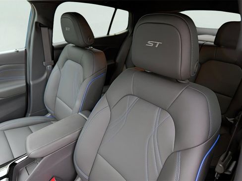 New 2026 Buick Envista Sport Touring image 10