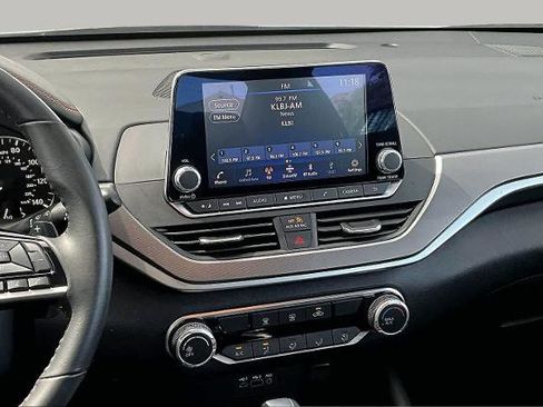 Certified 2024 Nissan Altima 2.5 SR FWD image 7