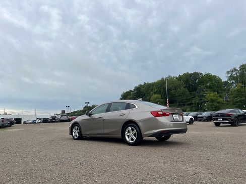Used 2023 Chevrolet Malibu LT w/ Driver Confidence Package FWD image 5