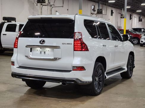 Used 2020 Lexus GX 460 Luxury w/ Luxury Sport Package AWD/4WD image 8
