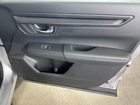Used 2024 Honda CR-V EX image 9