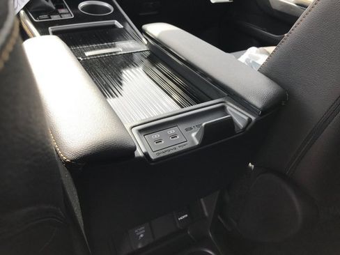 New 2026 Toyota Sienna XLE Woodland Edition image 27