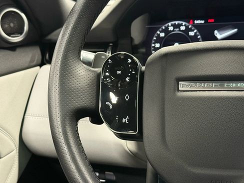 Used 2020 Land Rover Range Rover Evoque R-Dynamic SE image 15