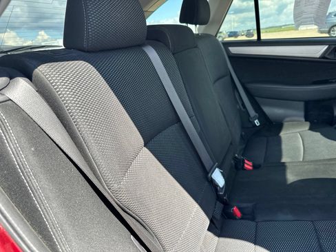 Used 2018 Subaru Outback 2.5i Premium AWD/4WD image 30