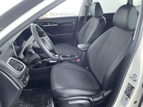 Used 2024 Kia Seltos X-Line AWD/4WD image 19