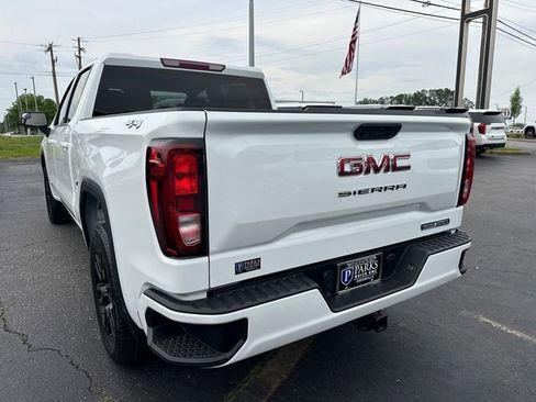 New 2025 GMC Sierra 1500 Elevation image 7