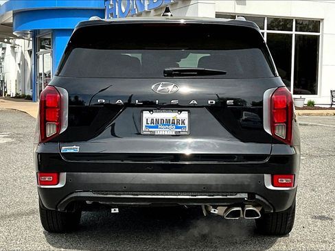 Used 2021 Hyundai Palisade SEL FWD image 4