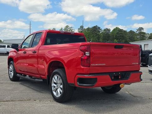 Used 2026 Chevrolet Silverado 1500 Custom RWD image 3