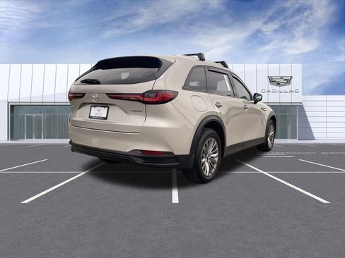 Used 2024 MAZDA CX-90 Plug-In Hybrid w/ Preferred AWD/4WD image 8