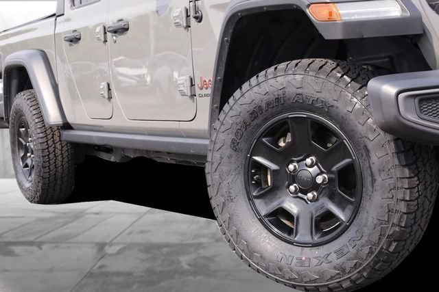 Used 2021 Jeep Gladiator Mojave AWD/4WD image 3