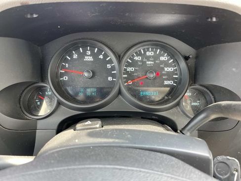 Used 2011 Chevrolet Silverado 1500 W/T RWD image 21