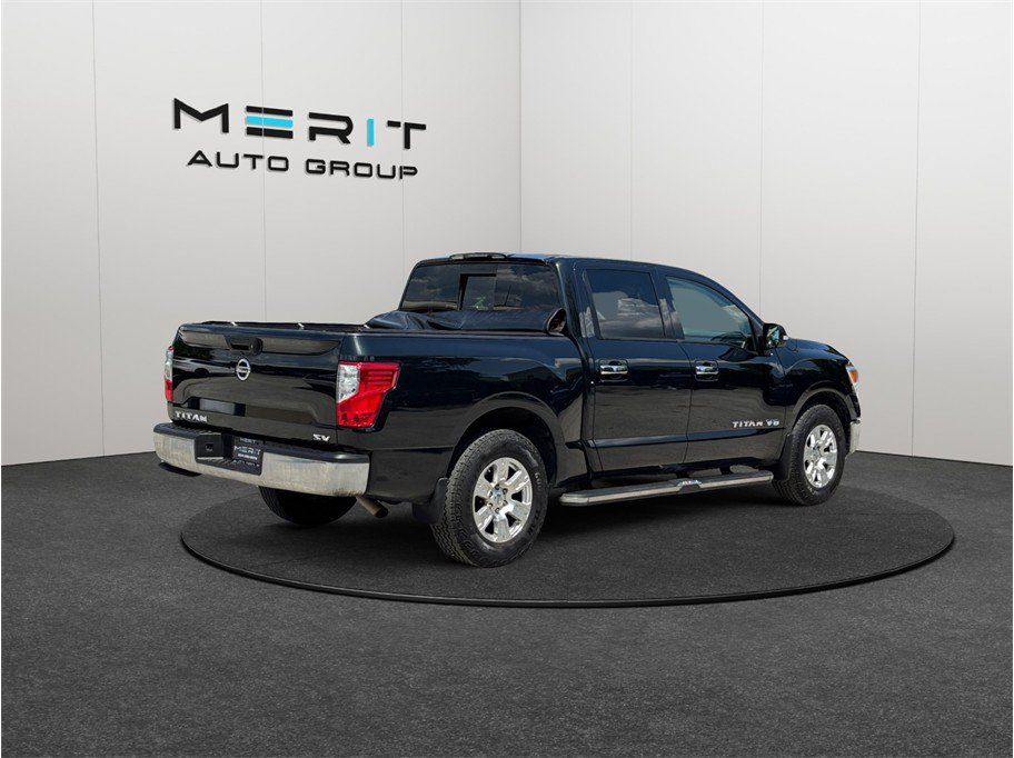 Used 2019 Nissan Titan SV RWD image 9