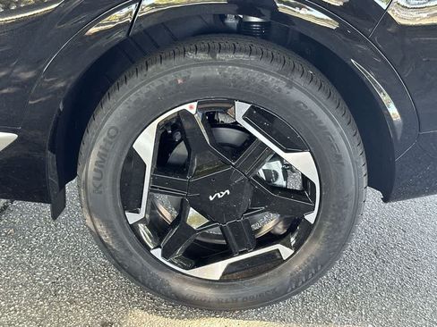 Used 2026 Kia Sportage SX FWD image 11