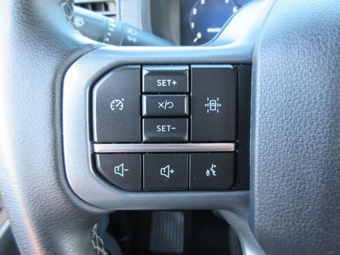 Used 2024 Ford F150 XLT image 27