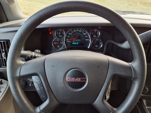 Used 2024 GMC Savana 2500 w/ Driver Convenience Package image 11