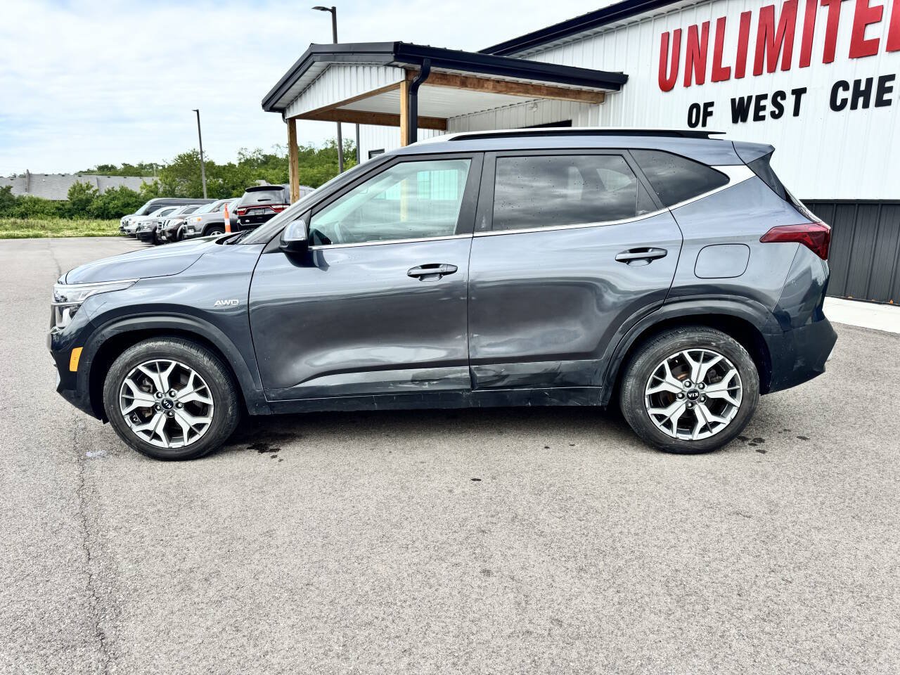 Used 2021 Kia Seltos EX AWD/4WD image 12