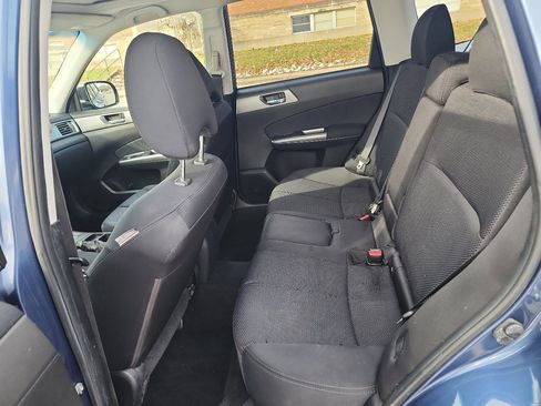 Used 2011 Subaru Forester 2.5X Premium image 10