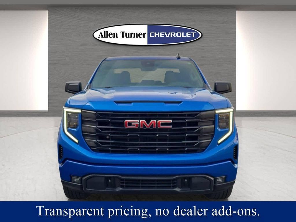 Used 2024 GMC Sierra 1500 Elevation AWD/4WD image 4