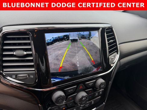 Used 2021 Jeep Grand Cherokee Laredo X RWD image 16