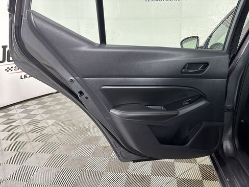 Used 2023 Nissan Altima 2.5 SV w/ SV Premium Package image 21