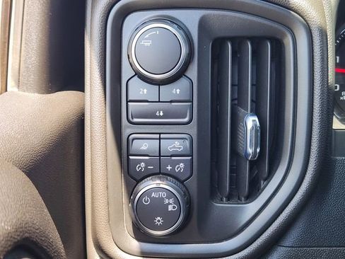 Certified 2024 Chevrolet Silverado 2500 Custom w/ Custom Value Package image 21