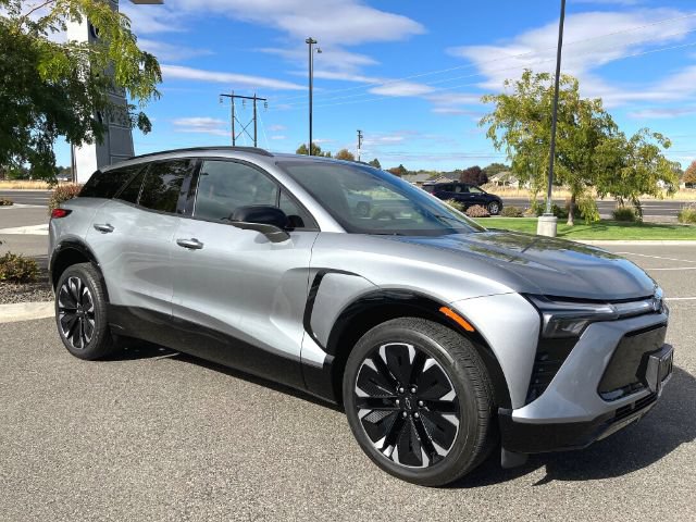 Used 2024 Chevrolet Blazer EV RS AWD/4WD image 9