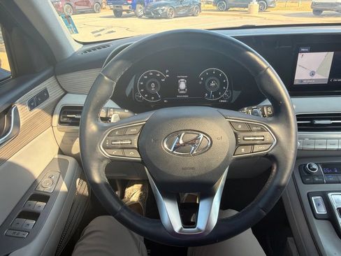 Used 2021 Hyundai Palisade Limited FWD image 15