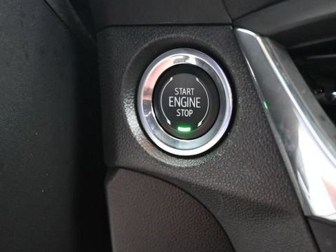 Used 2025 Buick Encore GX Preferred AWD/4WD image 33