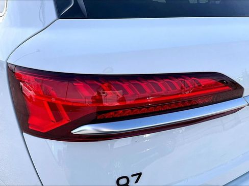 Used 2025 Audi Q7 3.0T Premium Plus AWD/4WD image 42