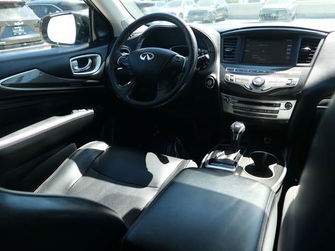 Used 2019 INFINITI QX60 Luxe w/ Essential Package image 25