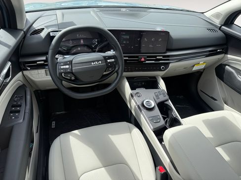 New 2026 Kia Sportage EX AWD/4WD image 15