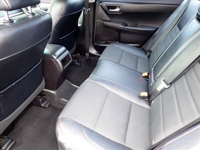 Used 2016 Toyota Camry SE FWD image 7