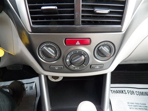 Used 2011 Subaru Forester 2.5X w/ Popular Equipment Group 1A image 19