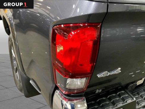 Used 2023 Toyota Tacoma SR5 AWD/4WD image 29