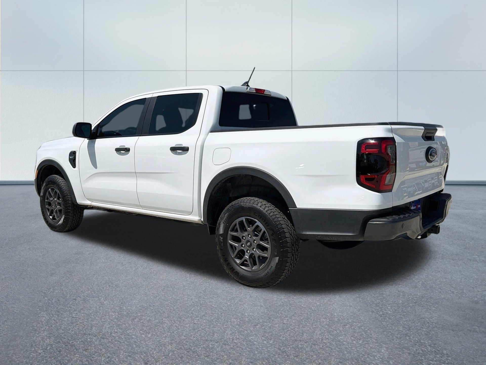 Certified 2025 Ford Ranger XLT w/ Trailer Tow Package RWD image 10