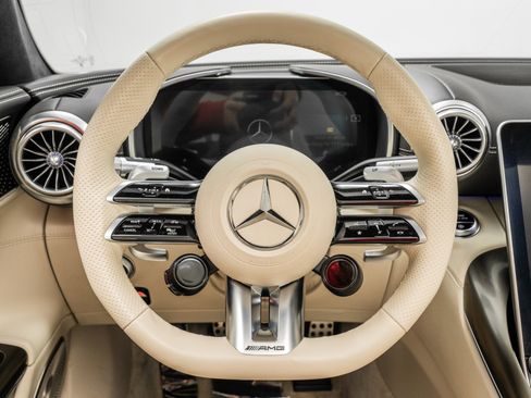 Used 2023 Mercedes-Benz SL 63 AMG AMG Roadster -Performance Line image 15