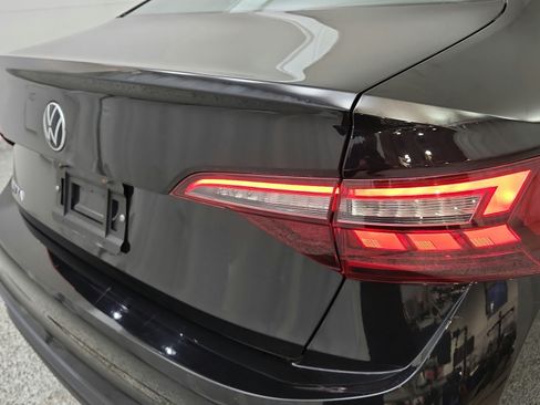Used 2022 Volkswagen Jetta S w/ IQ.Drive Package FWD image 30