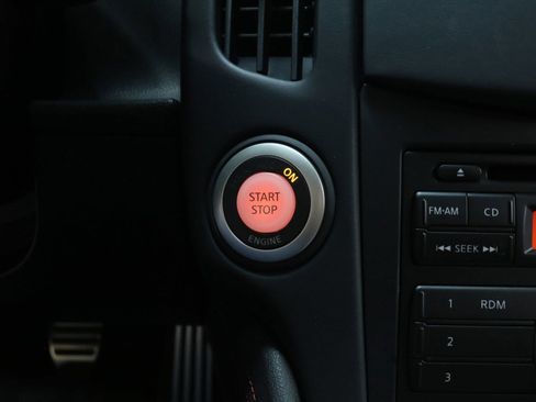 Used 2009 Nissan 370Z NISMO image 39