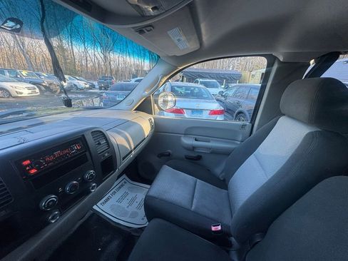 Used 2007 Chevrolet Silverado 1500 W/T image 32