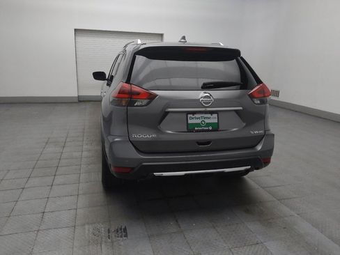 Used 2020 Nissan Rogue SV AWD/4WD image 6