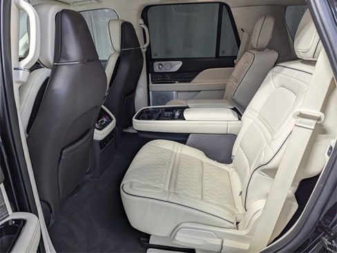 Used 2020 Lincoln Navigator Black Label w/ Cargo Convenience Package image 12