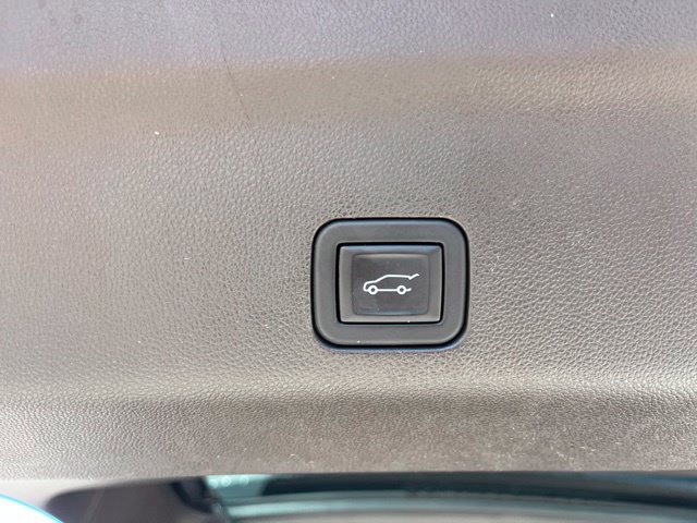 Used 2024 Chevrolet Tahoe LT w/ LT Signature Plus Package RWD image 7