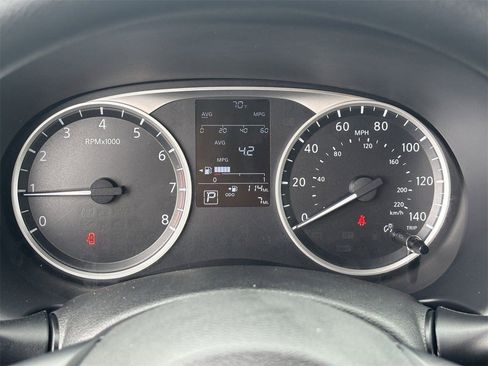 New 2025 Nissan Kicks Play S image 31