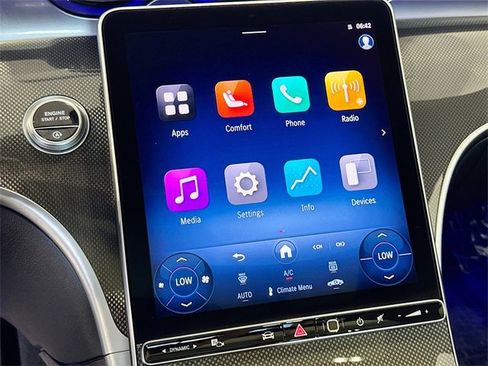 Certified 2025 Mercedes-Benz C 300 4MATIC Sedan image 14