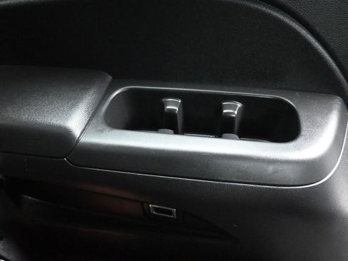 Used 2019 Honda Pilot LX image 37